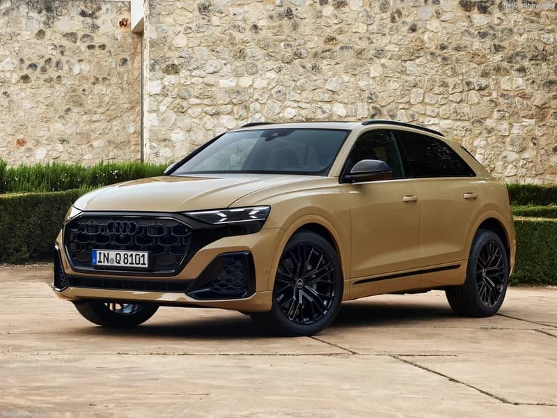 Audi - Q8